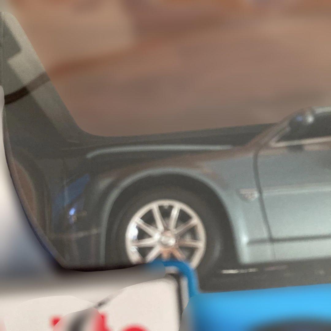 マイスト　クライスラー　300C 1/18 ミニカー
