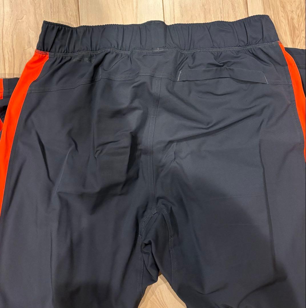Under Armour セットアップジャージ
