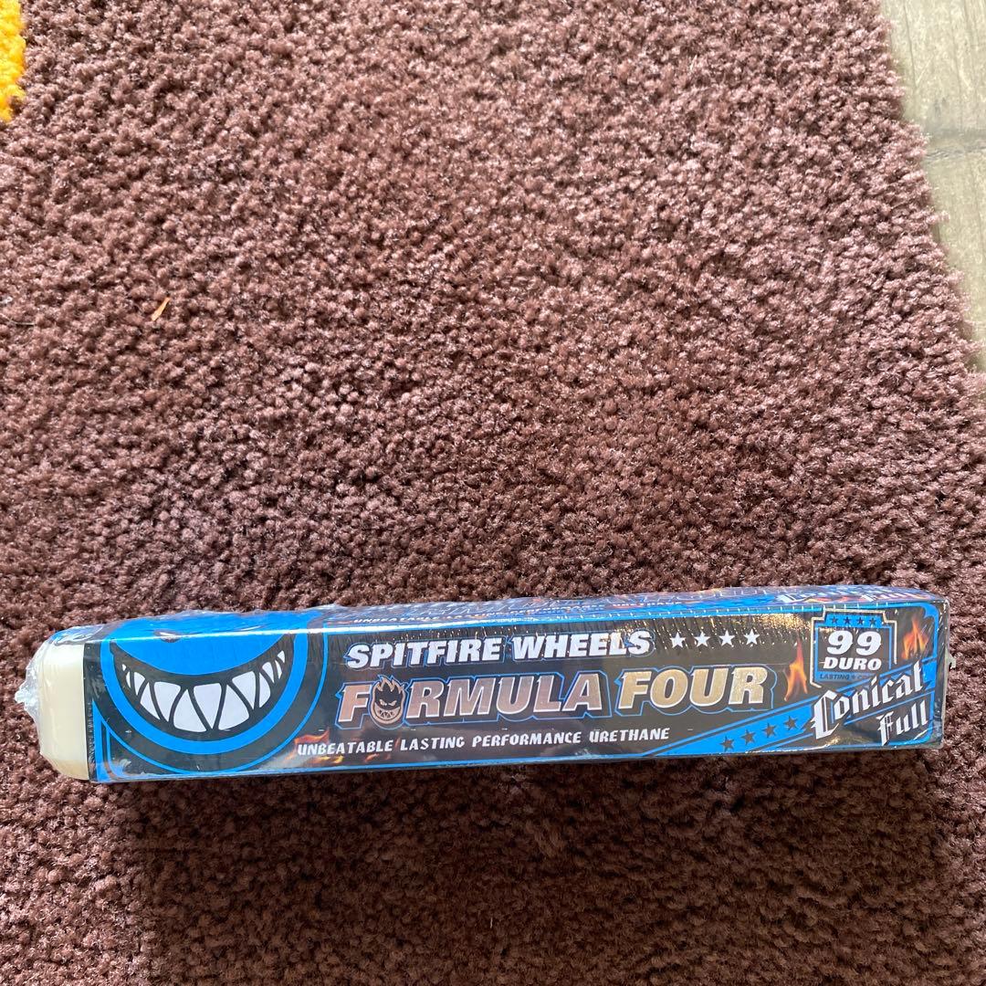 Spitfire Formula Four 99A 53mm スケボーウィール