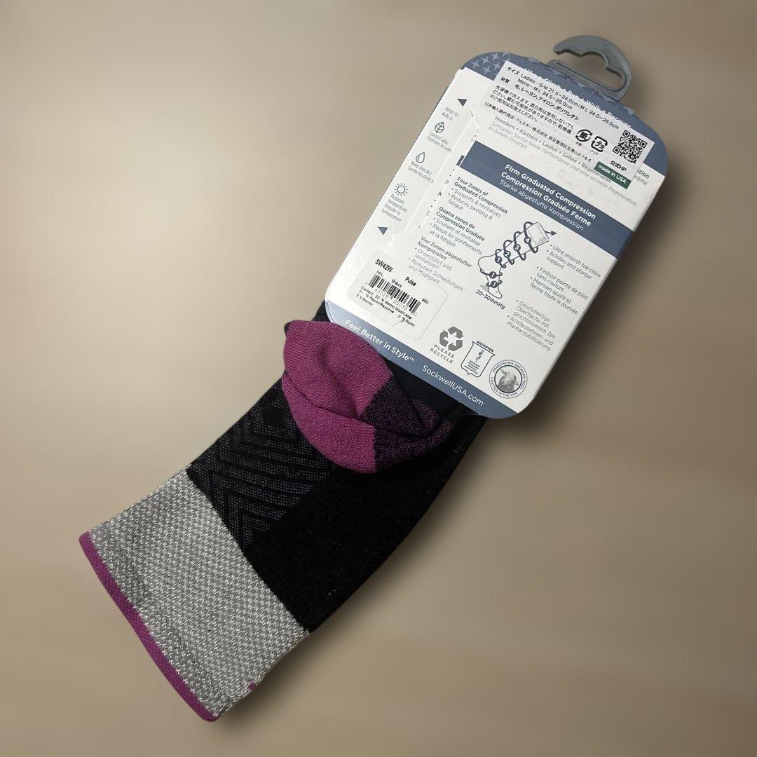 Sockwell 着用ハイソックス／ブラック&パープル／M-L