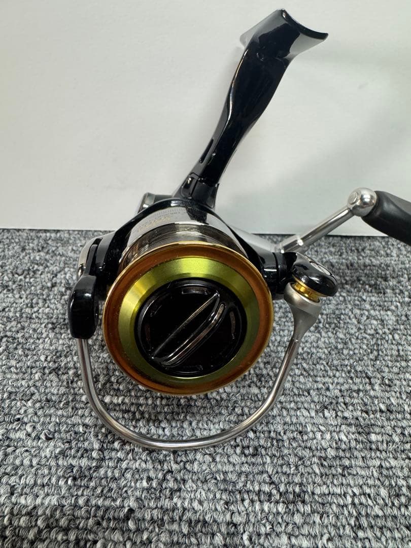 【良品】ダイワ 月下美人 2004 スピニングリール 淡水のみ使用