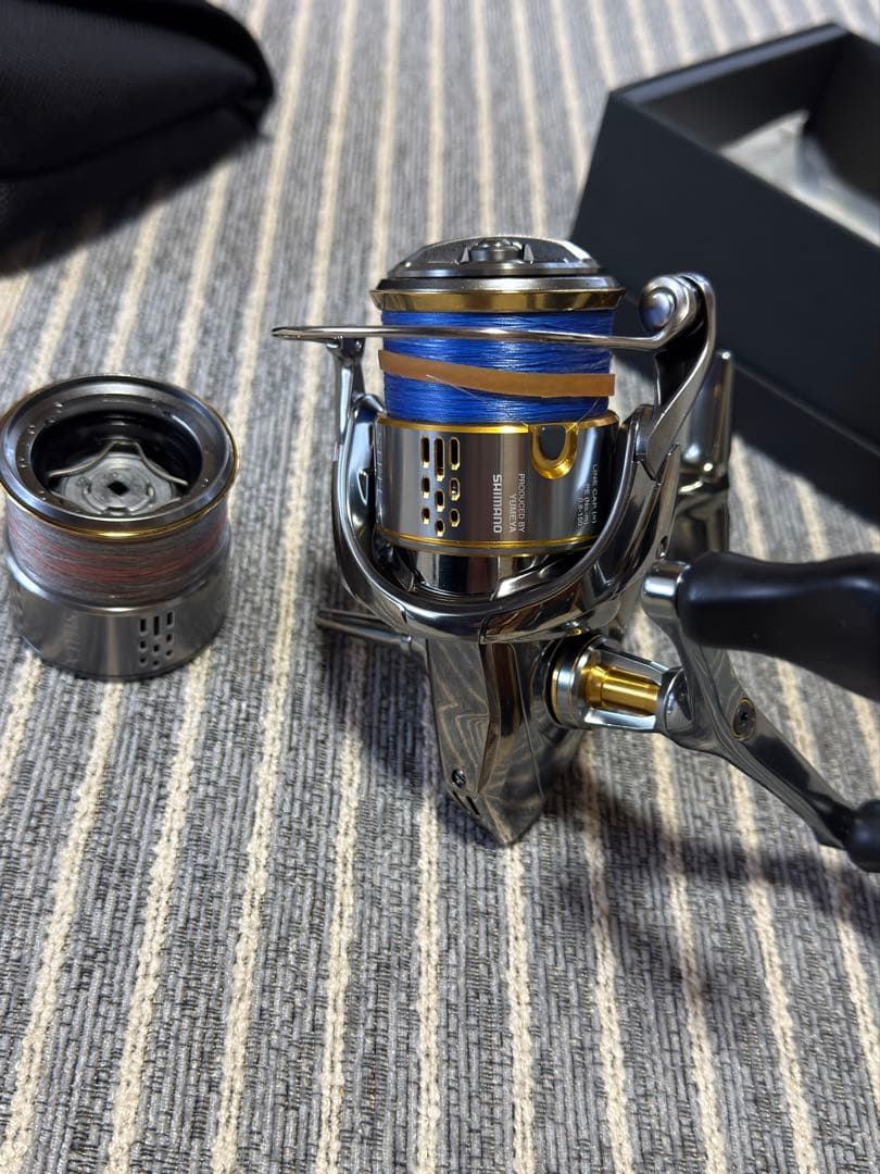 SHIMANO STELLA C3000SDH スピニングリール