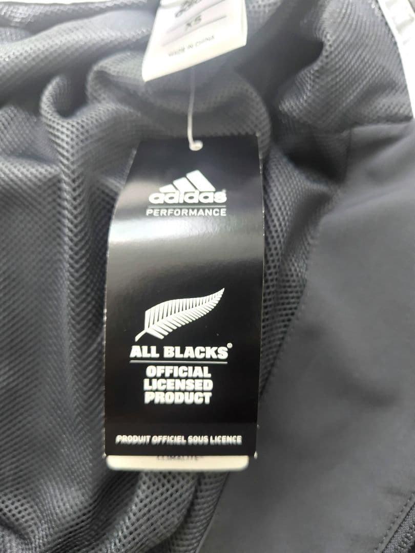 adidas ALL BLACKS新品上下