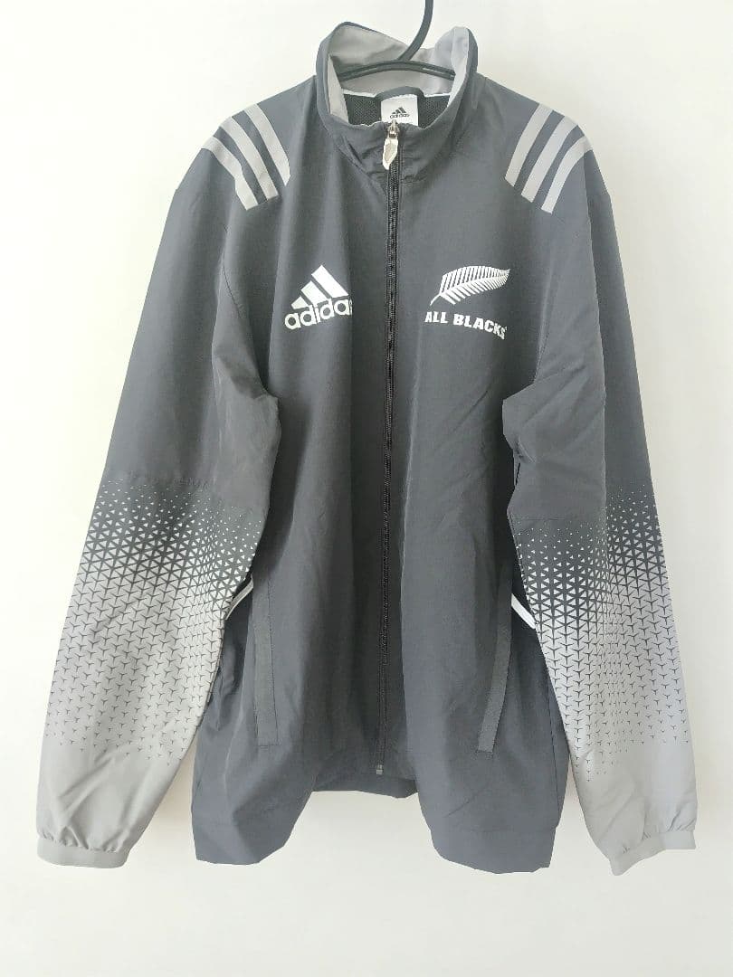 adidas ALL BLACKS新品上下