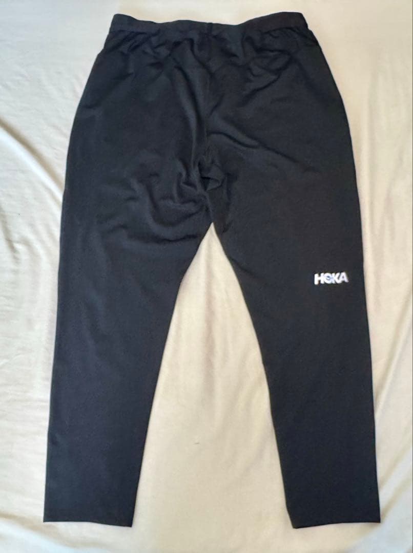 HOKA ランパンツ　一度履いただけ　L