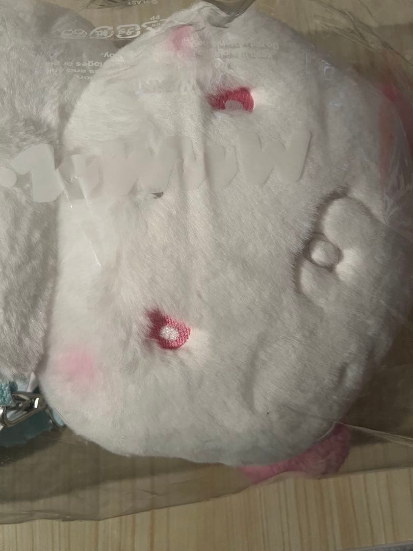 PLAVE MMMM X LINE FRIENDS クロスバッグ バンビ