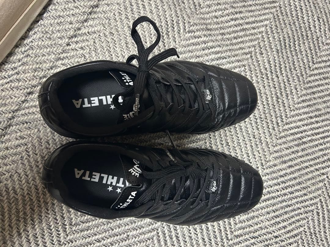 新品未使用 ATHLETA O-Rei Treinamento 24.0cm