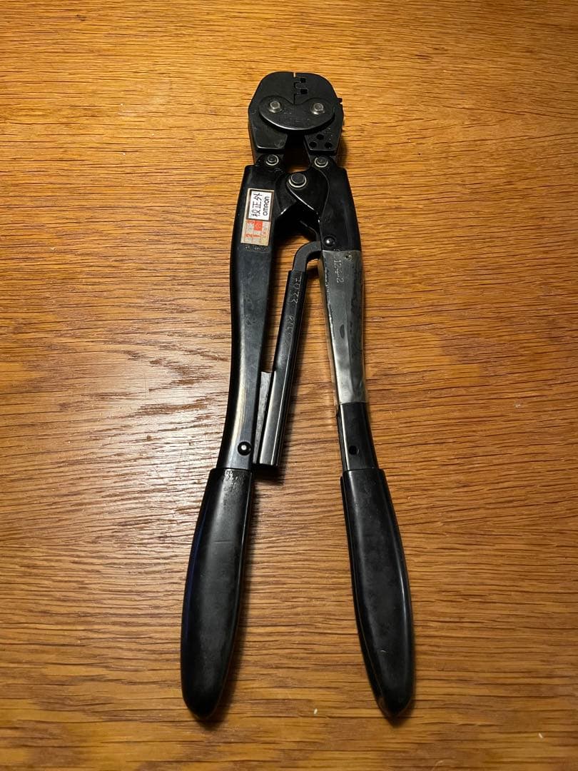 AMP 圧着工具