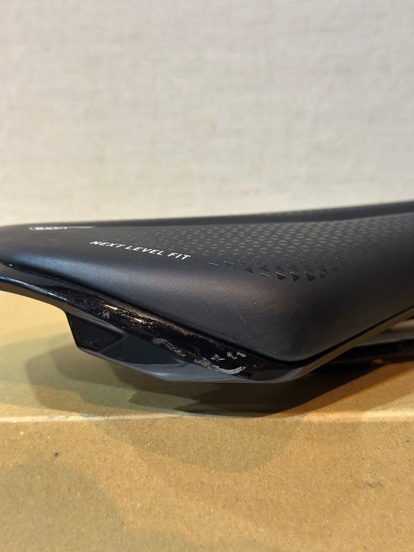 Syncros GebioMized STRIDE TT サドル