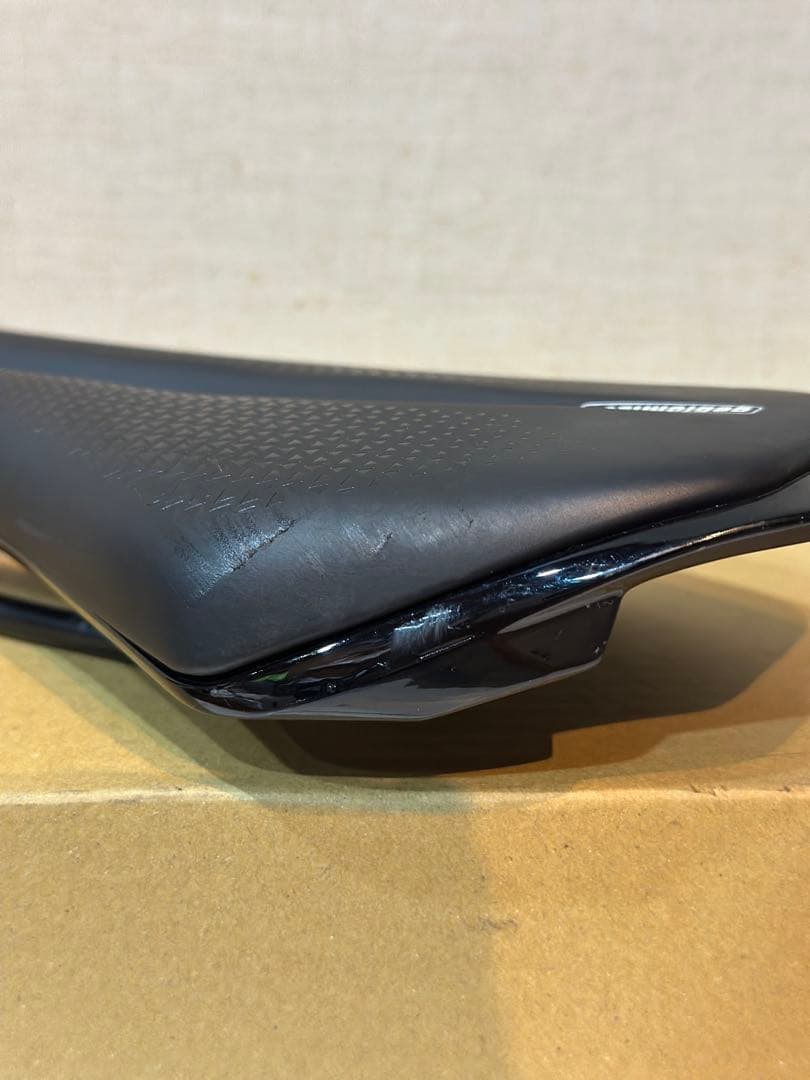 Syncros GebioMized STRIDE TT サドル