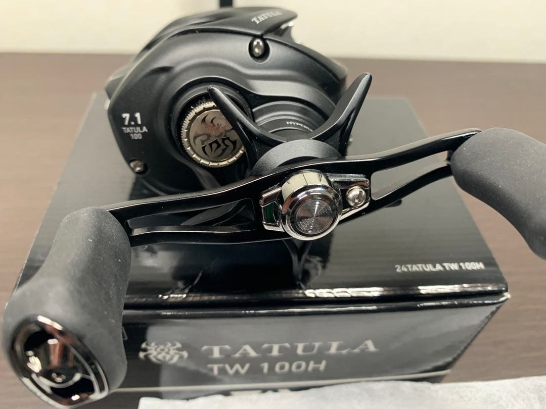ダイワ　24タトゥーラTW100H 美品　その1