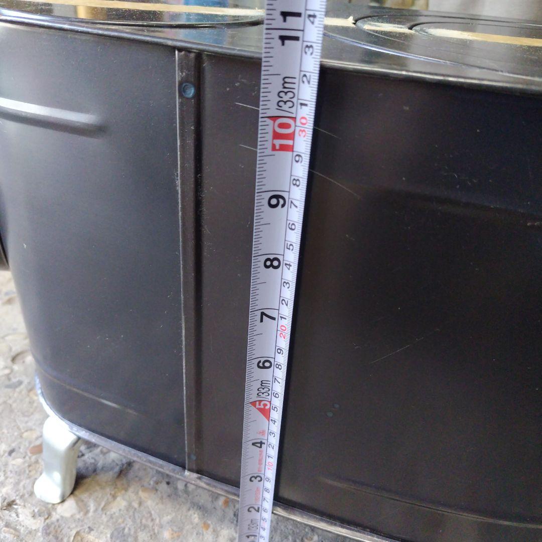 LION STOVE 薪ストーブ　レトロ