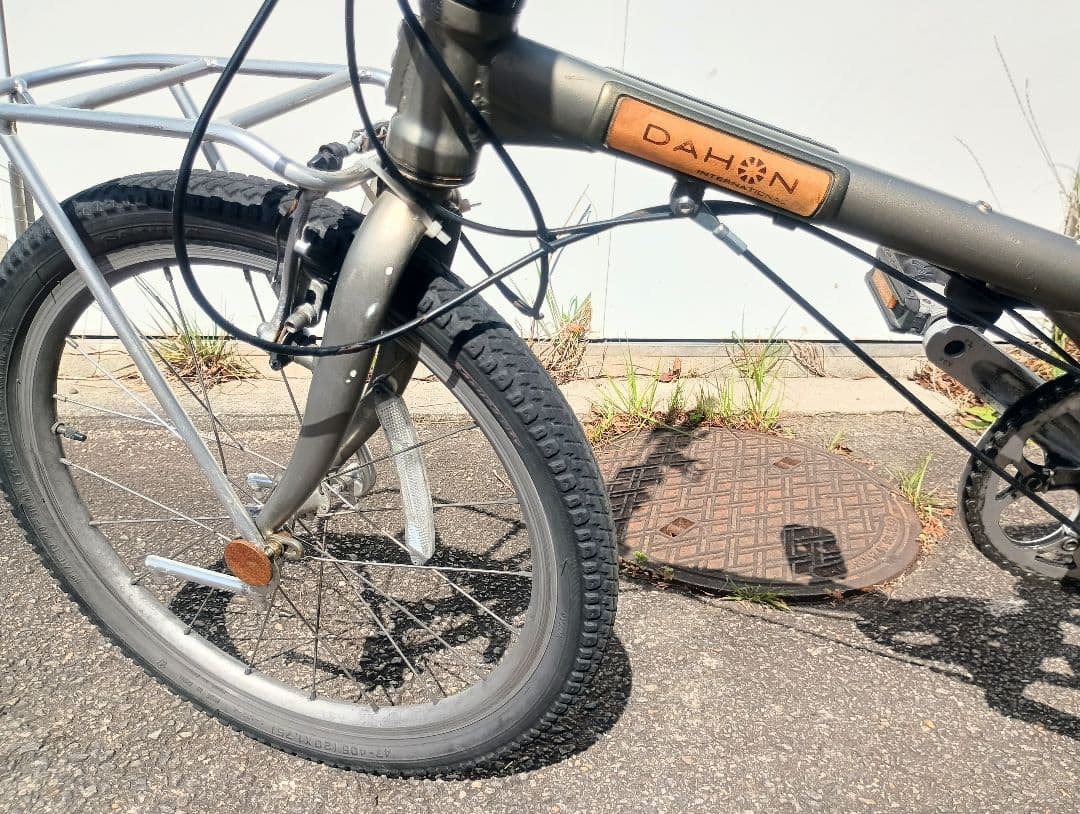 【ジャンク品】DAHON Boardwalk D8（国際モデル）　カスタム仕様