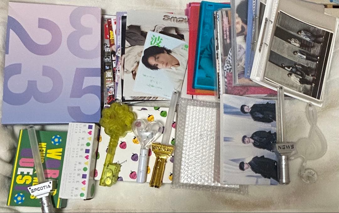 NEWS グッズ まとめ売り 増田貴久 小山慶一郎 加藤シゲアキ CD DVD