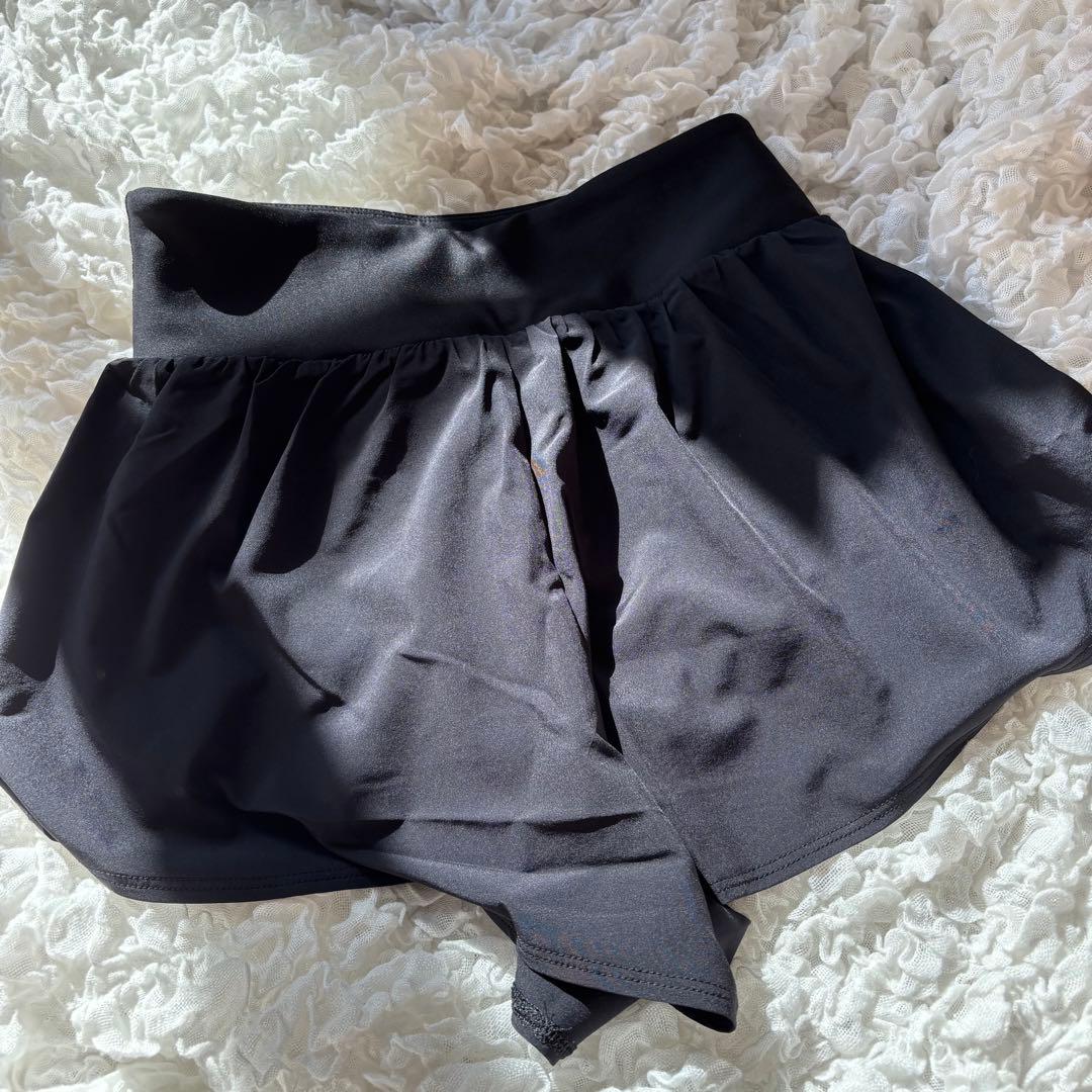 aloアロ ビクトリーランニングショーツ
