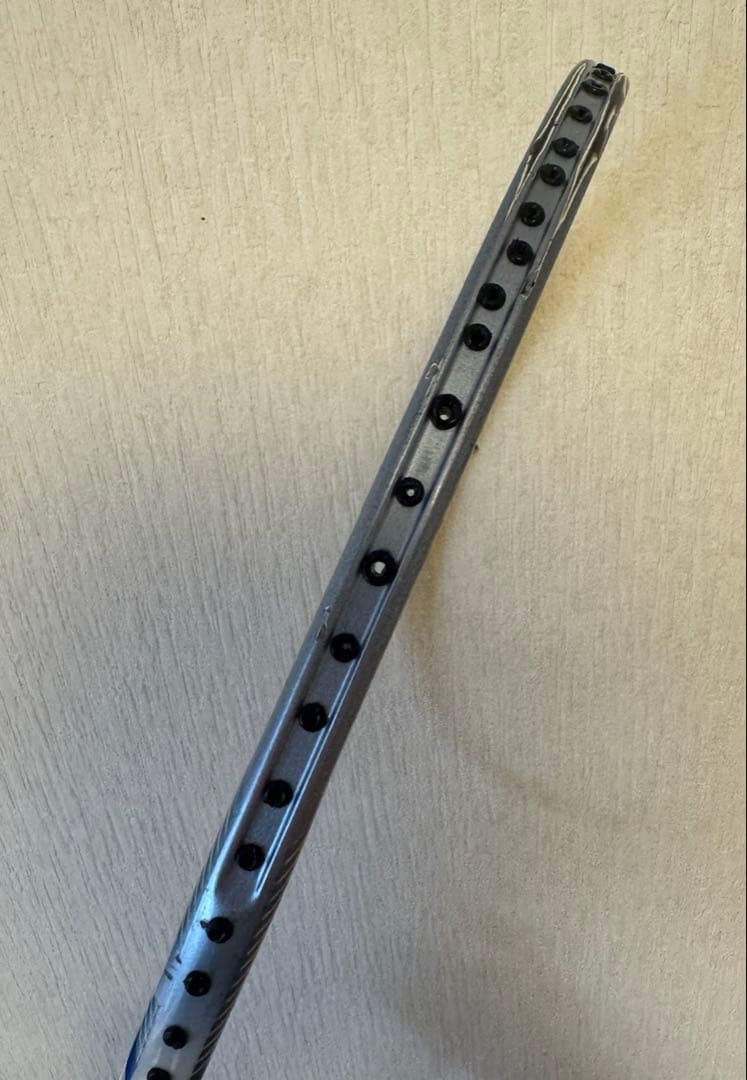 YONEX ヨネックス ナノレイ750 4UG5