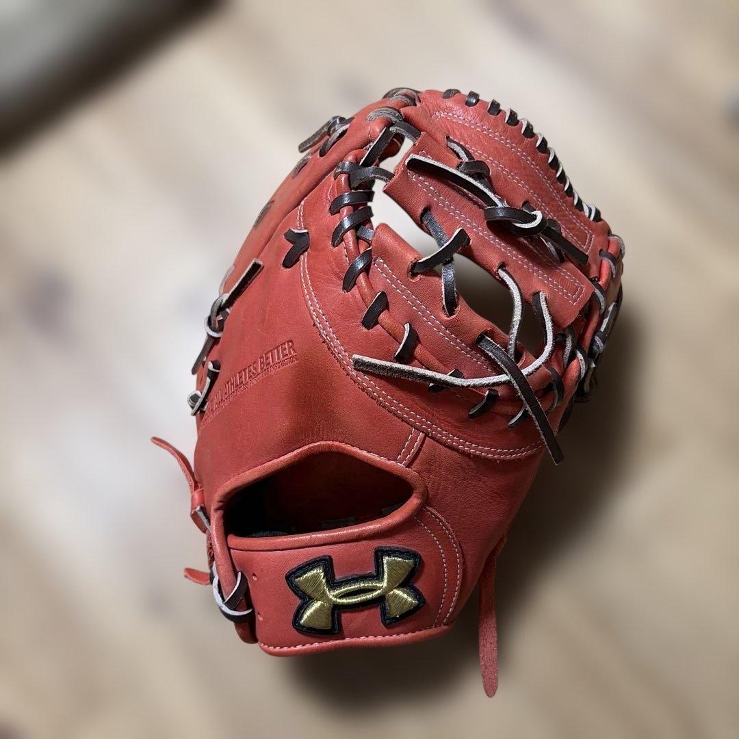 Under Armour 軟式グローブ オレンジ