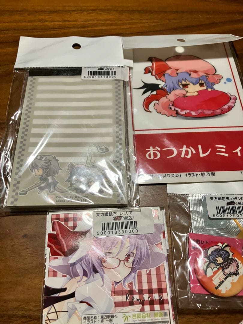 新品未使用　東方プロジェクト　グッズ　レミリア　缶バッチ　コースター　メモ帳