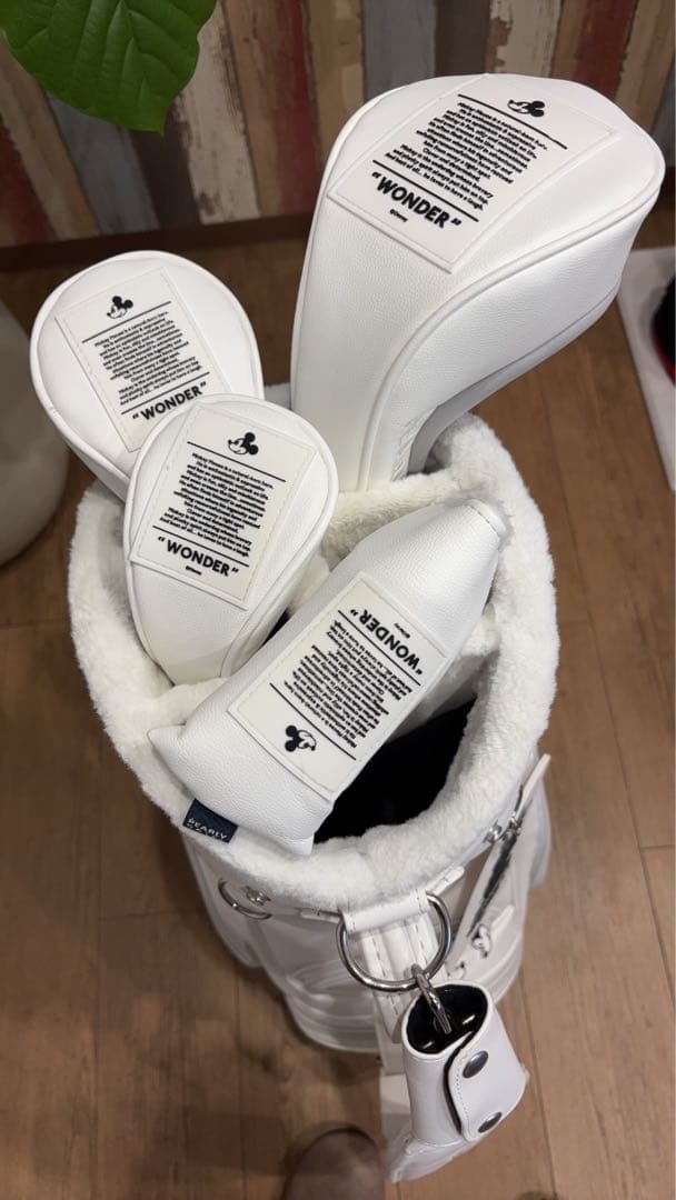 美品　PEARLY GATES ゴルフキャディバッグ ホワイト　限定品