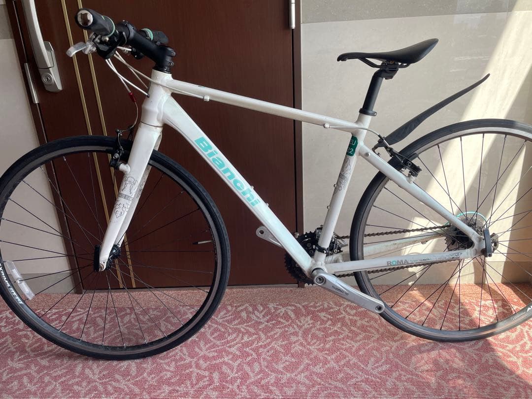 大阪より　bianchiビアンキRomaⅣ パールホワイトサイズ46