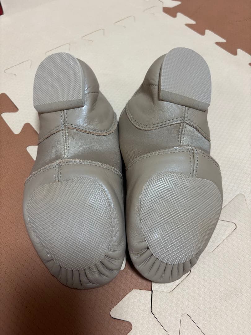 《新品未使用》CAPEZIO カペジオ　ジャズシューズ EJ2 キャラメル