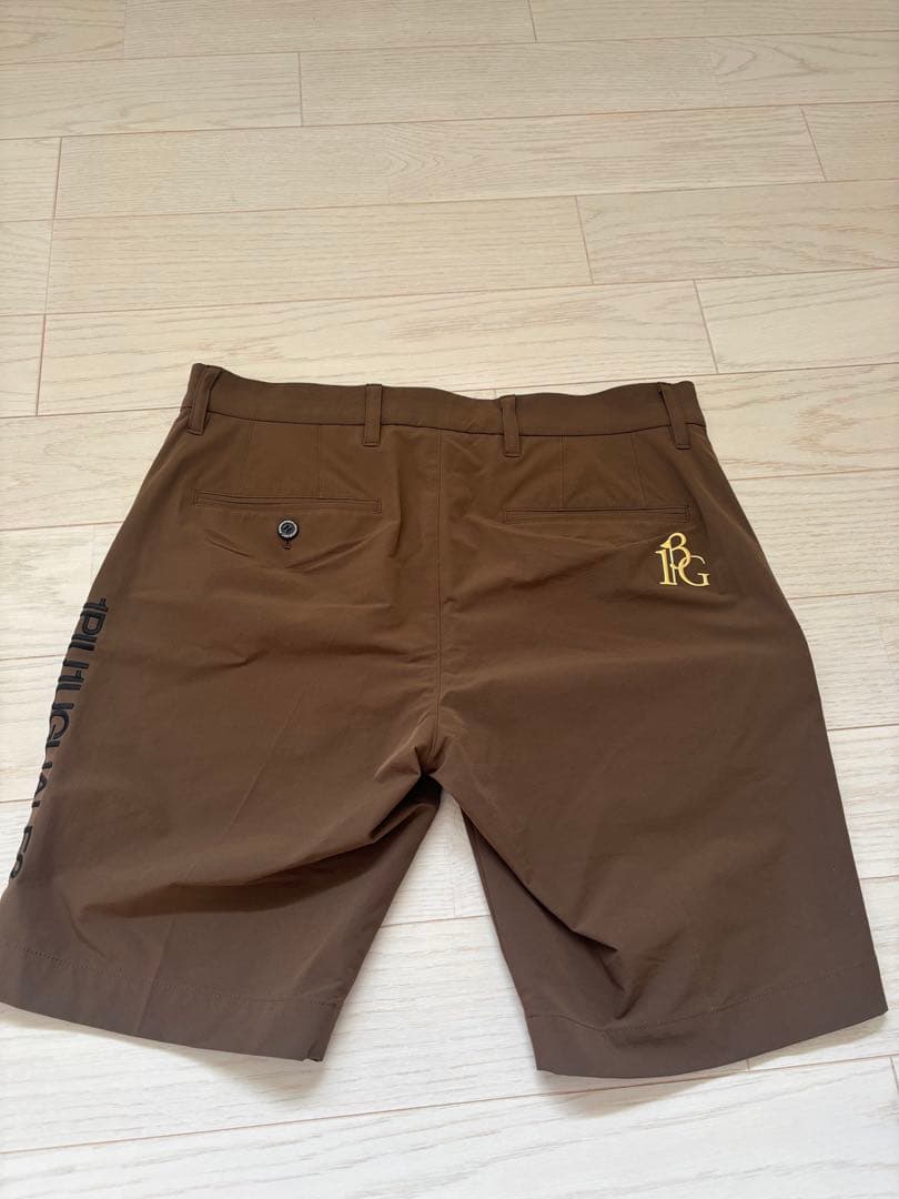 【新品・現行】定価4.4万　1PIU1UGUALE3 GOLF　ショートパンツ