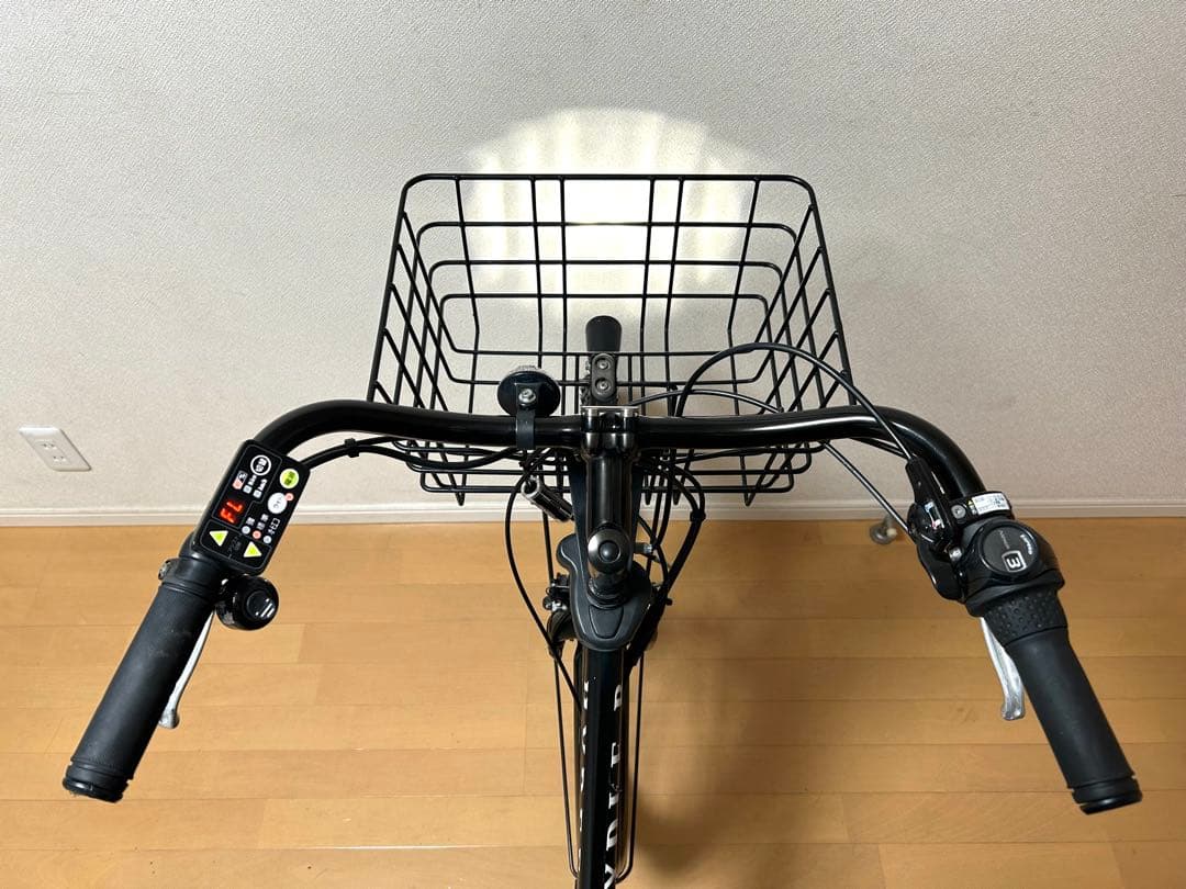 sol様用(引取)電動自転車ブリヂストン　HYDEE・B 12.3前後タイヤ新品