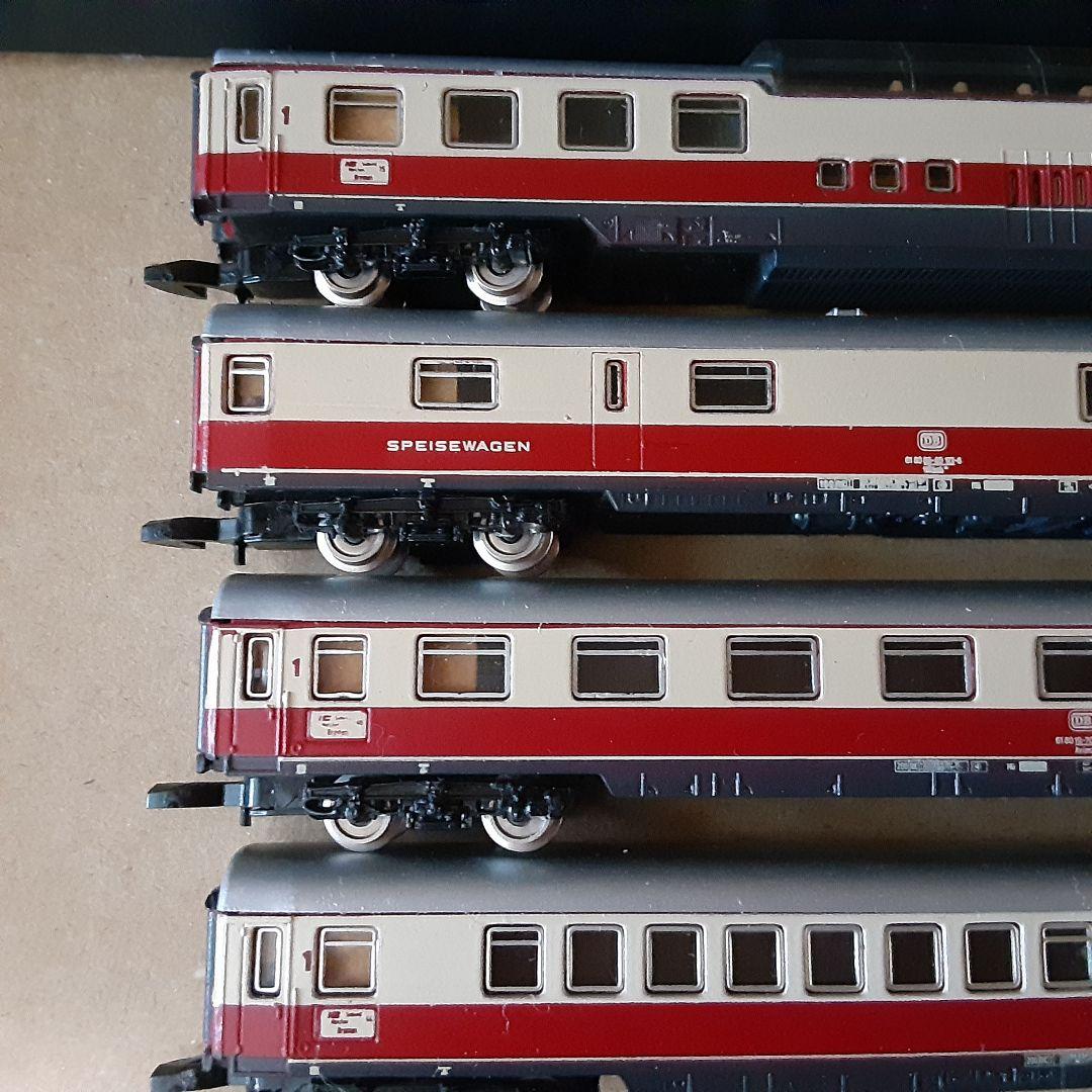 Maerklin（メルクリン）Zゲージ　客車4両　　室内灯点灯確認済