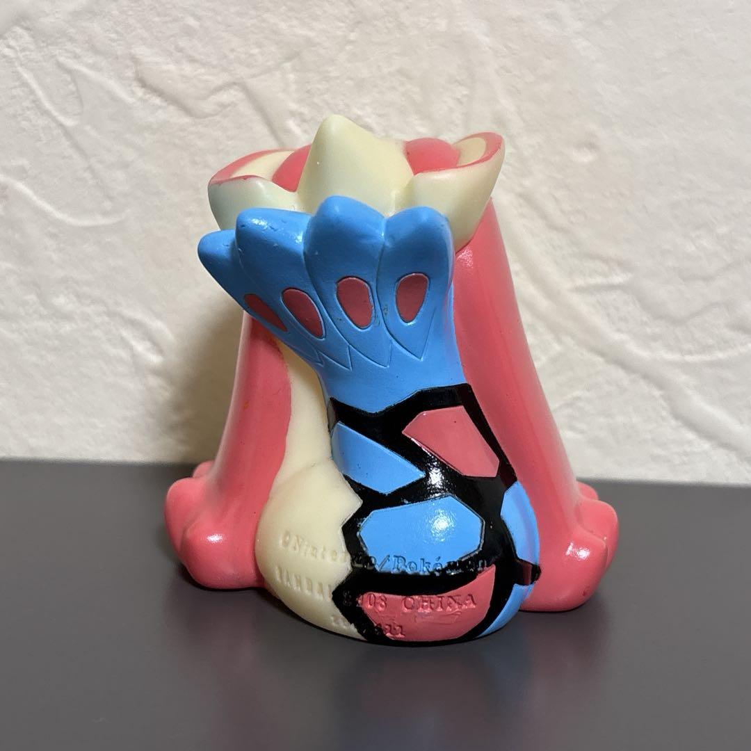 【希少】　みずでっぴゅー　ミロカロス　ポケモン　フィギュア　水鉄砲