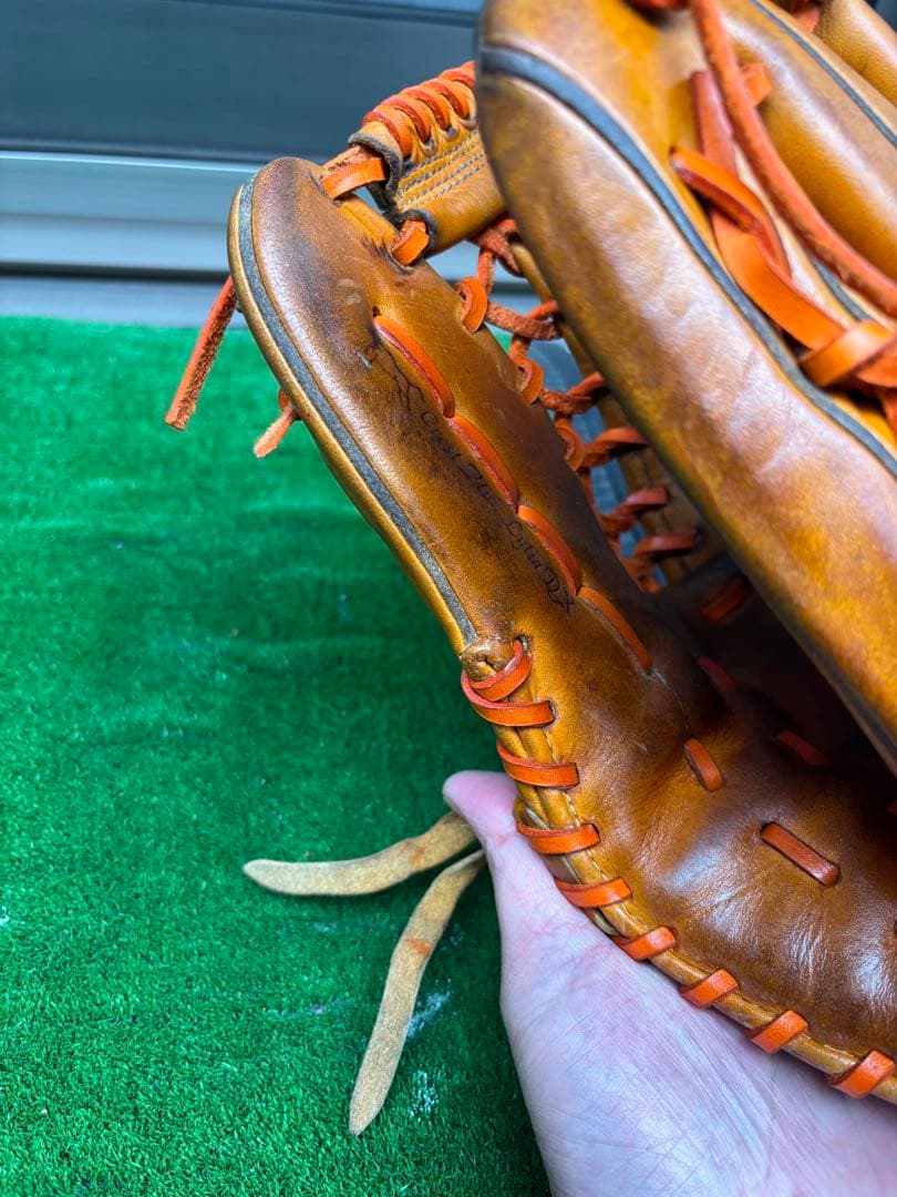 Mizuno グローバルエリート軟式外野手用野球グローブ オレンジ　(大人用)