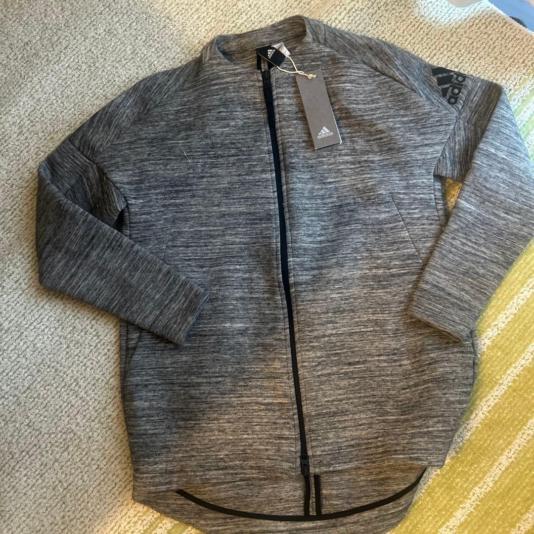 adidas レディーススポーツグレー ジャケット 新商品タグ付き