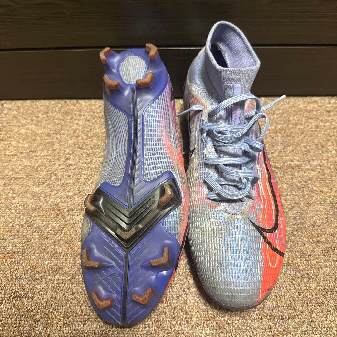 NIKEマーキュリアルスーパーフライ8ムバッペ限定モデル