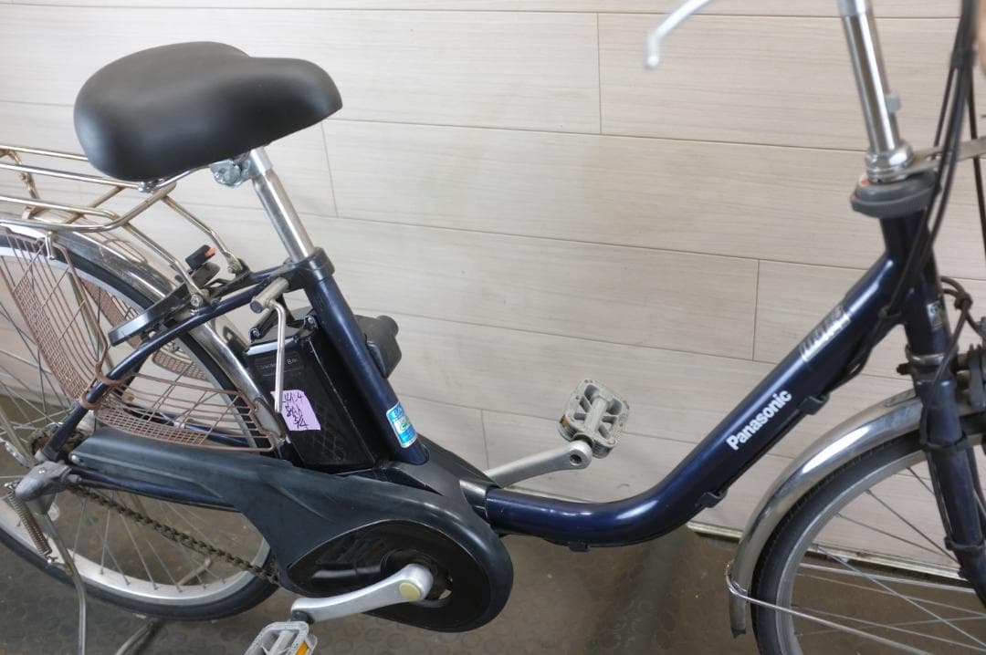 パナソニック　24インチ　3段　8Ah（4点灯）充電器あり