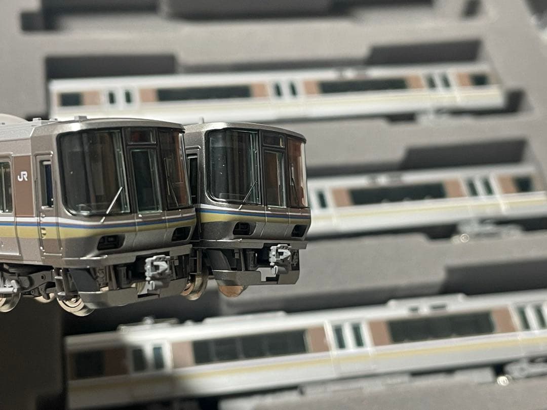 TOMIX 223系　2000番台電車基本セット 6両編成　ホロなし