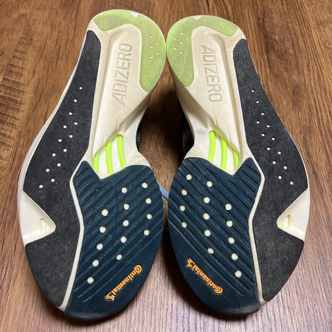 【週末値下げ】アディダス ADIZERO TAKUMI SEN9 23.5cm