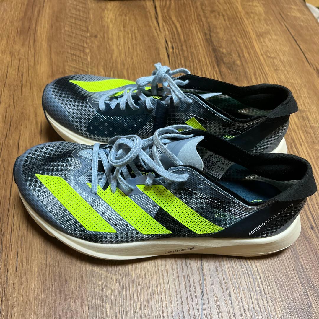 【週末値下げ】アディダス ADIZERO TAKUMI SEN9 23.5cm