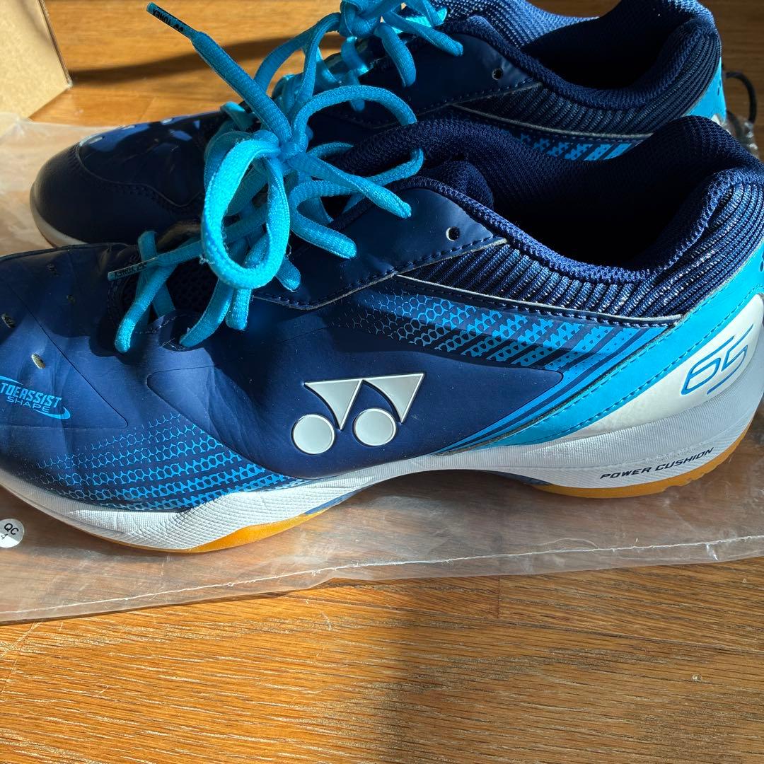 YONEX POWER CUSHION 65 バドミントンシューズ　27.5