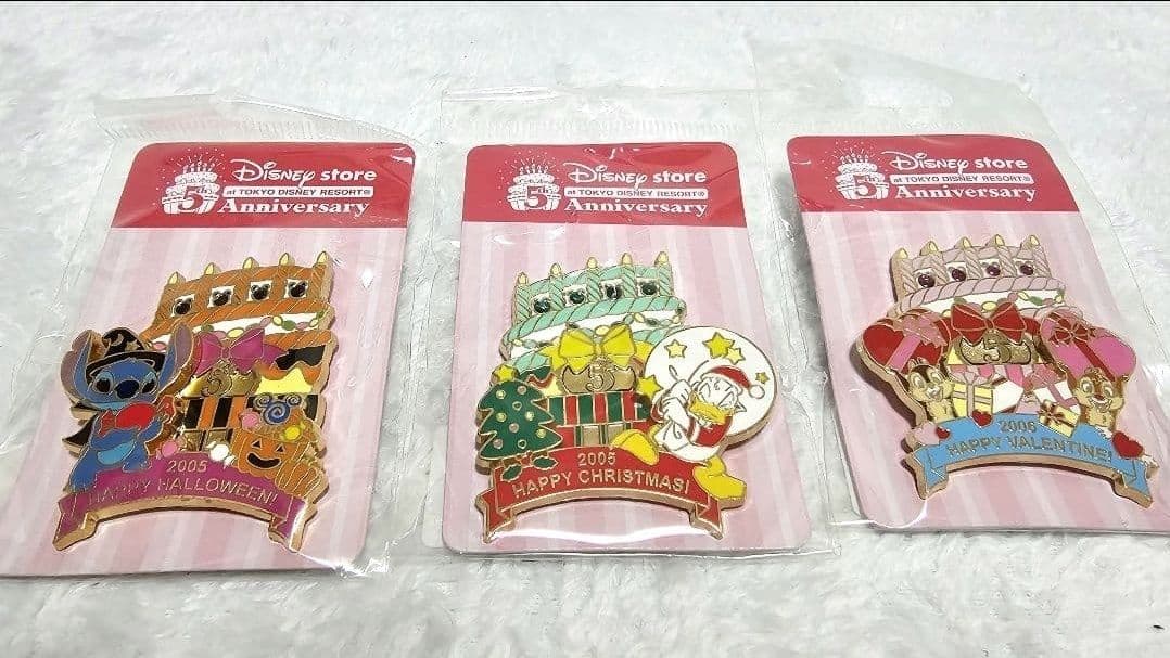 DisneyStore 5th東京ディズニーリゾート店 限定ピンバッジ