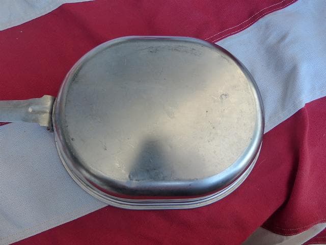 米軍実物　 メスキットパン　WYOTT　食器　アウトドア　327