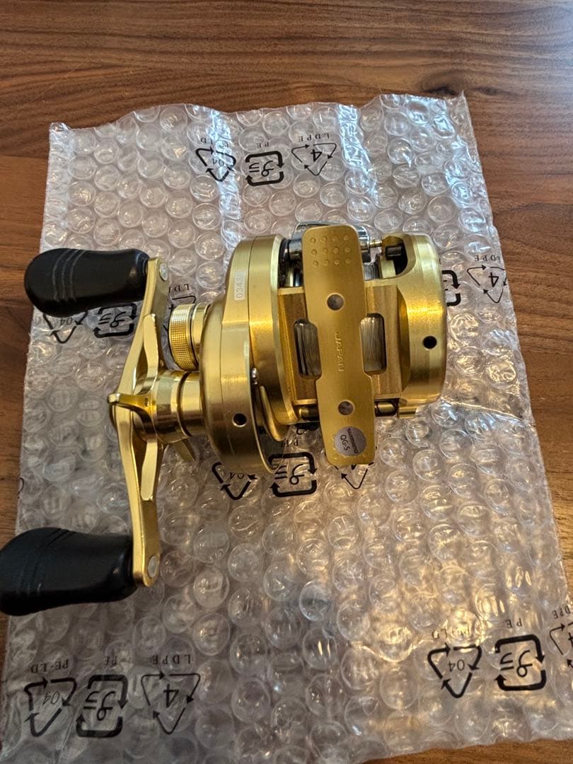 リール SHIMANO CALCUTTA CONQUEST 101HG