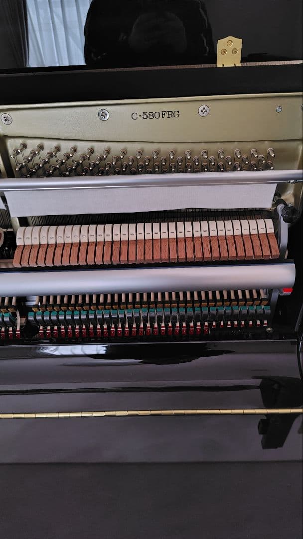 カワイ　アップライトピアノ　C-580F