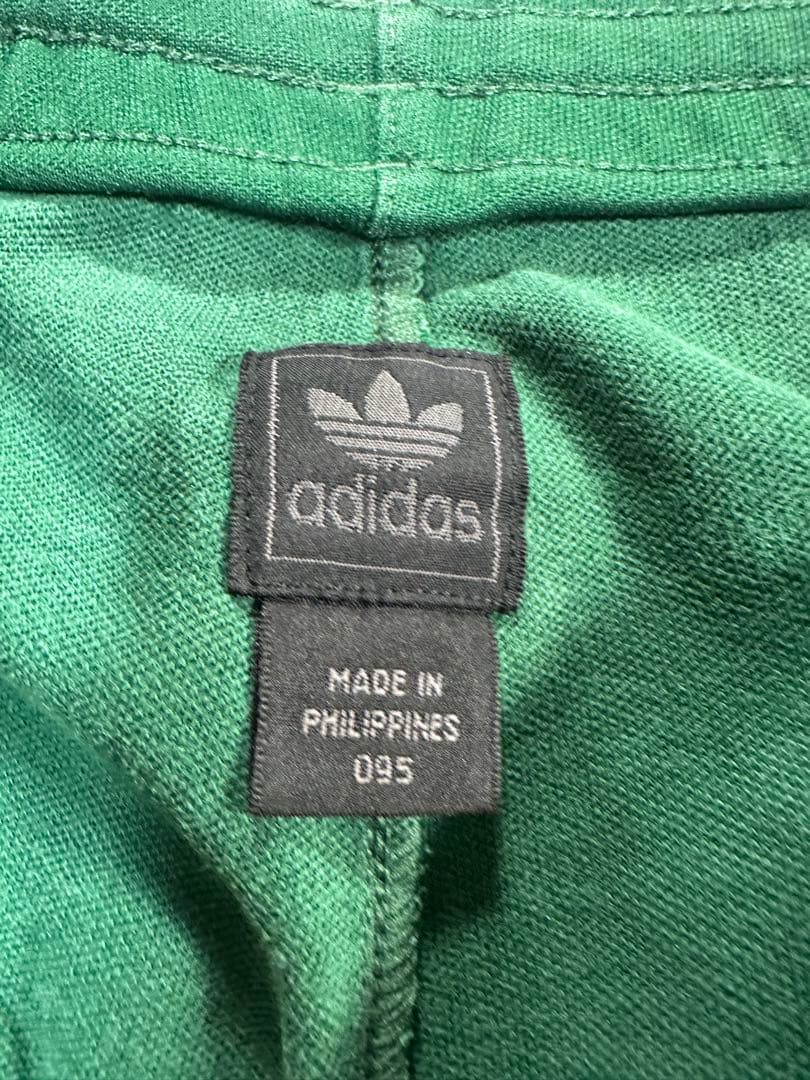 希少カラー　adidas ベッケンバウアー トラックパンツ