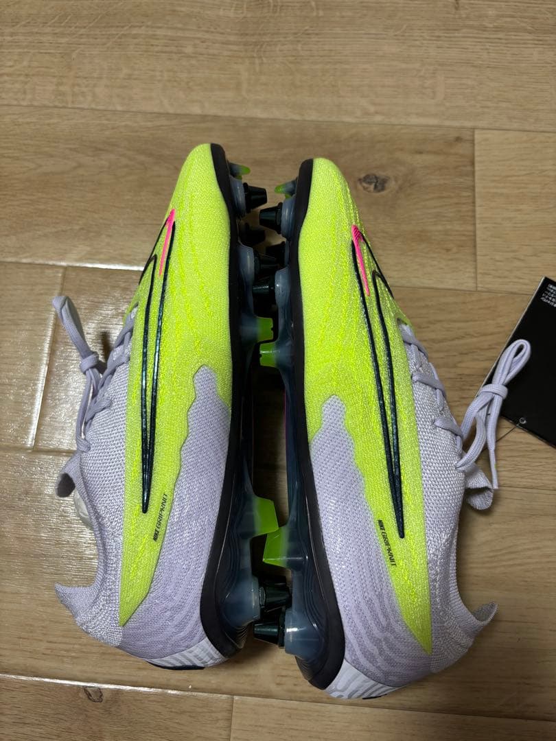 タイムセール！ナイキNike PhantomGX 25.5 SG 新品未使用