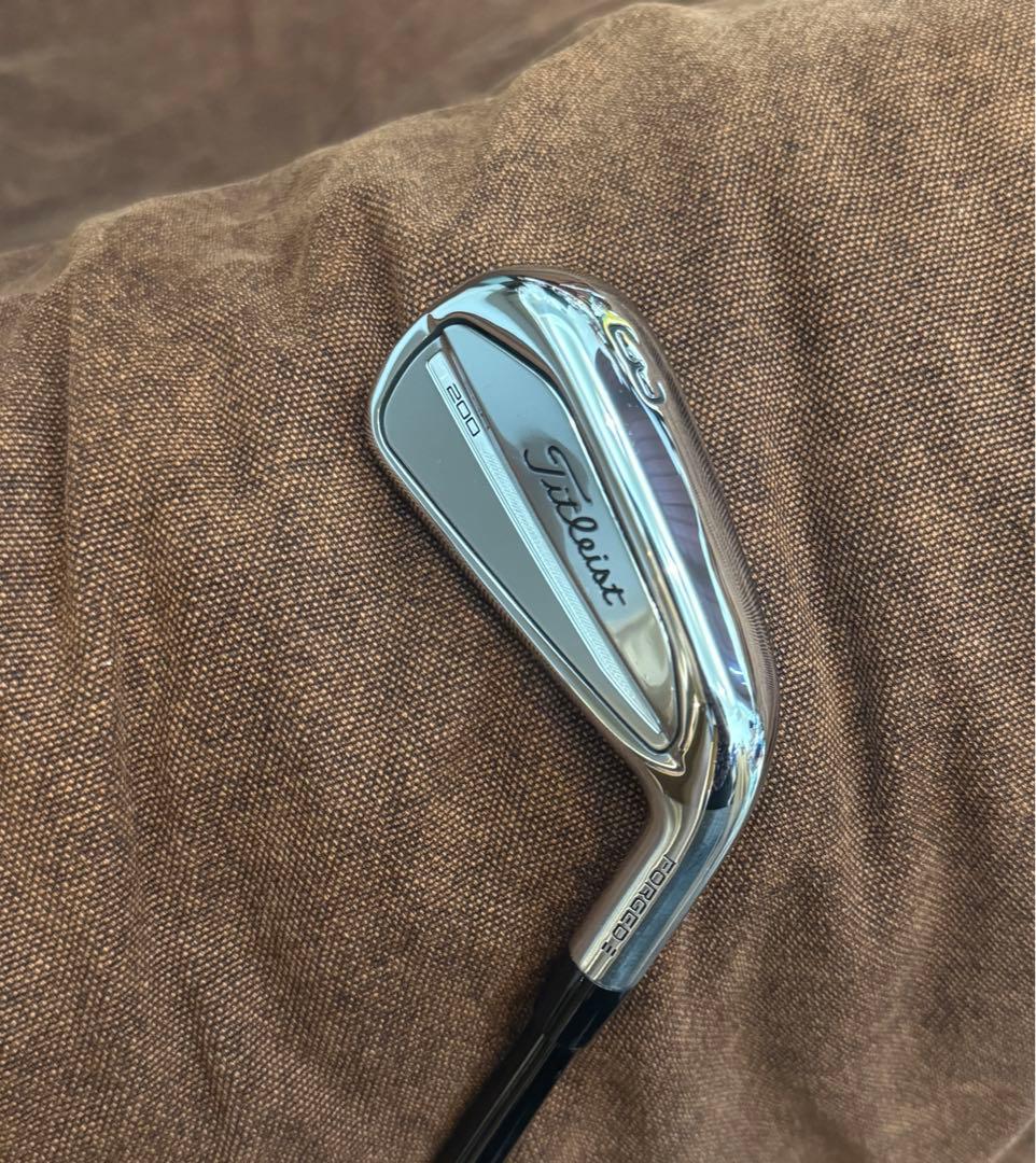タイトリストT200 ユーティリティアイアン ロフト20° Titleist
