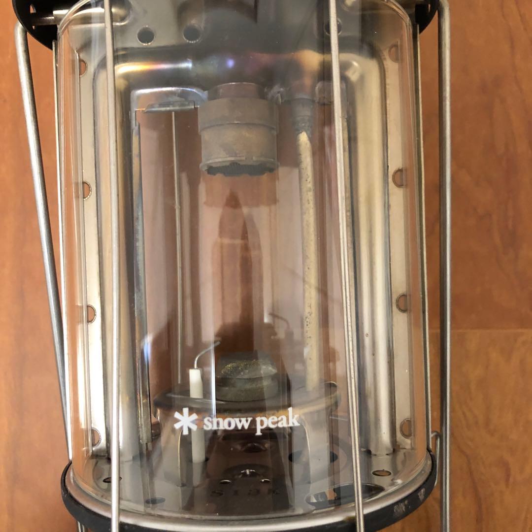 美品　 peak GL-300A ランタン 収納ケースと　マントル付き