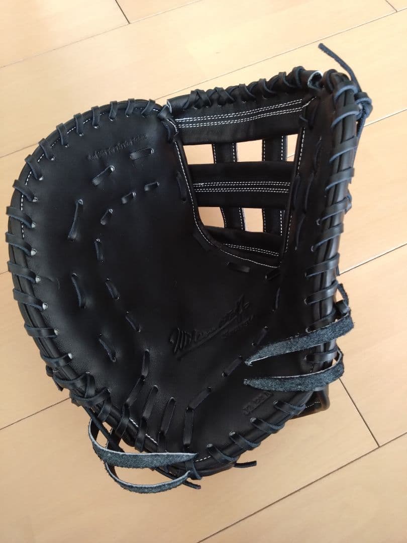 み*き様 Wilson ウィルソン WBW101116 硬式一塁手左投用 ブラッ