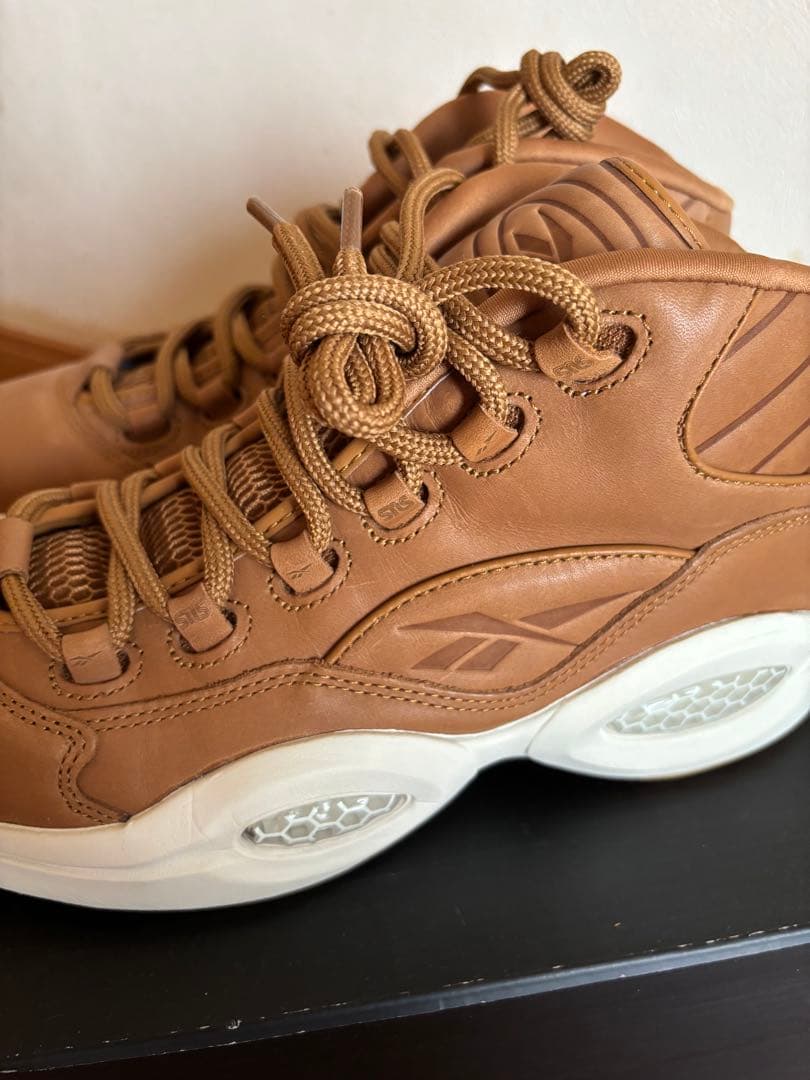 リーボック クエスチョンミッド sns ai brown