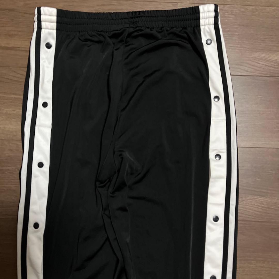 adidas originals トラックパンツ サイドボタン ブラック M
