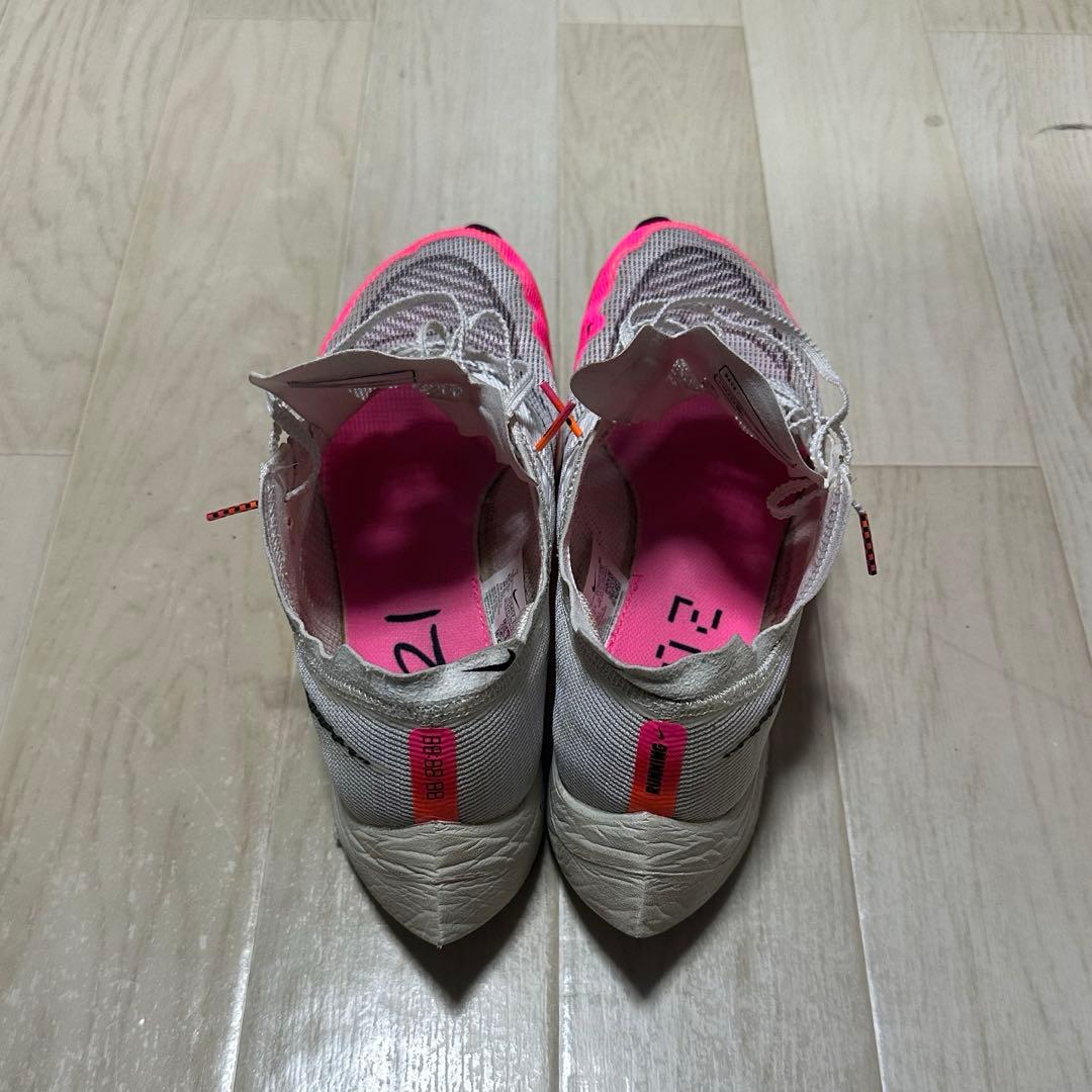 【美品】Nike ZoomX Vaporfly Next% 2 27cm
