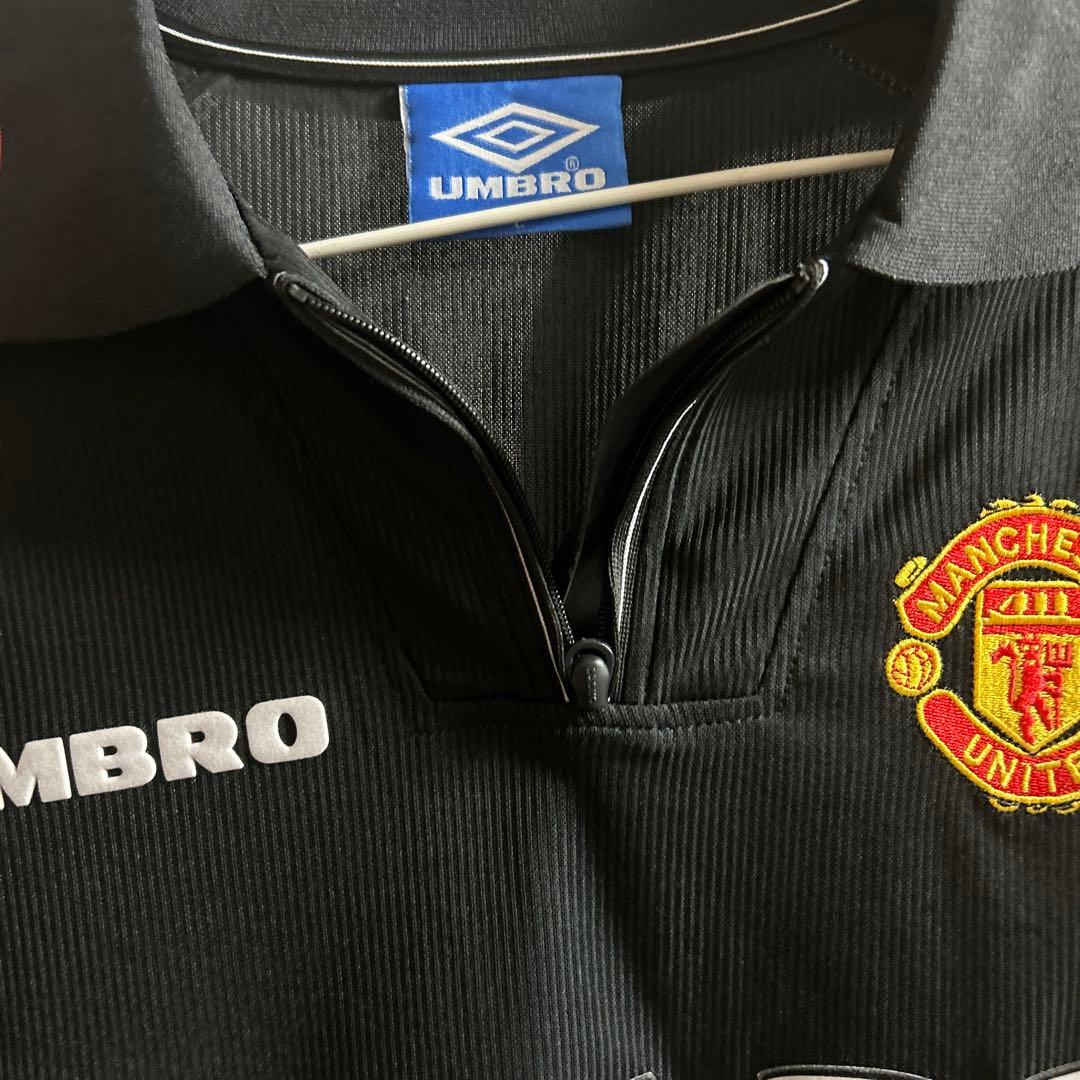 マンチェスター・ユナイテッド UMBRO長袖シャツ サッカーユニフォーム